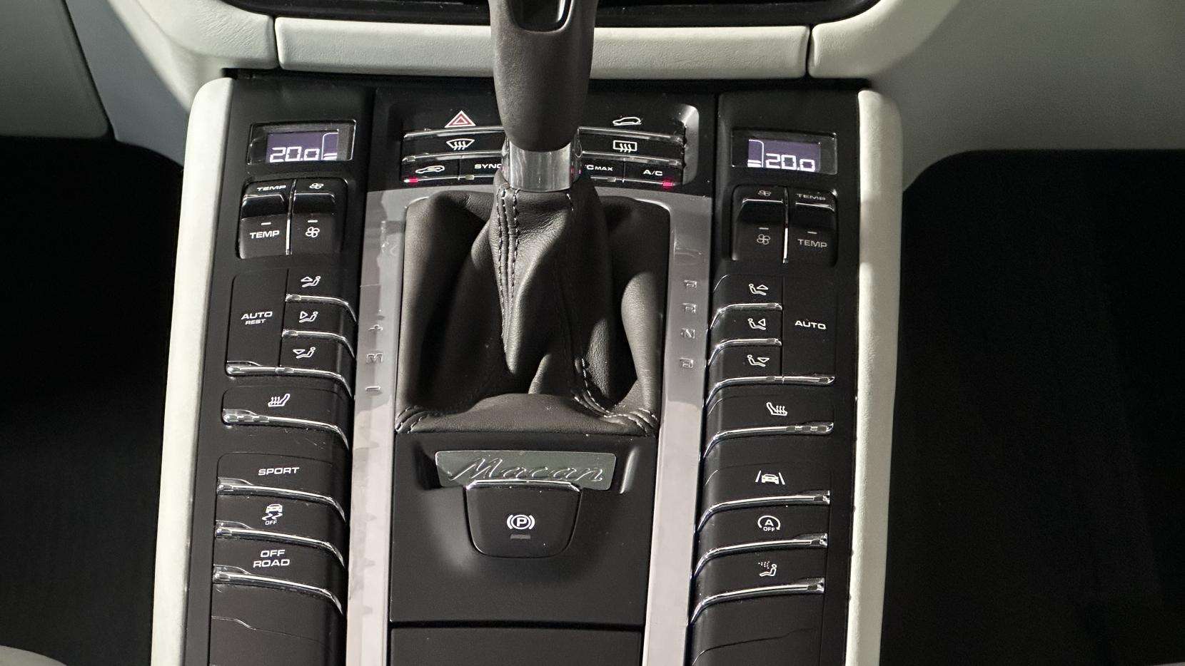 2020 PORSCHE MACAN 2020 PORSCHE MACAN