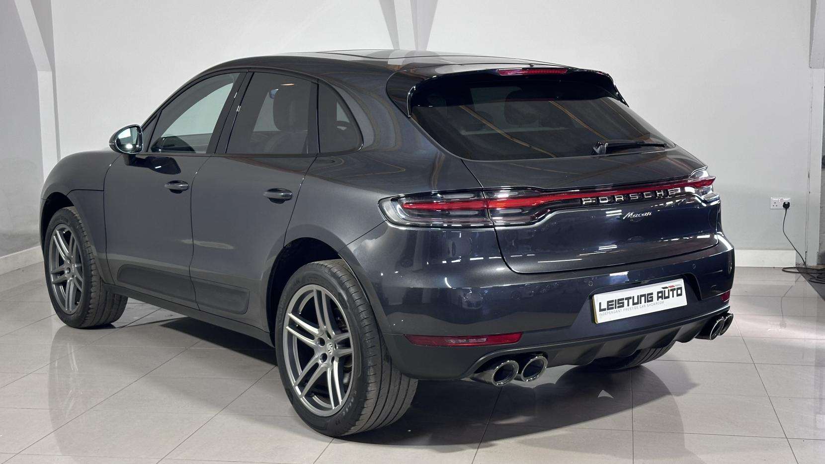 2020 PORSCHE MACAN 2020 PORSCHE MACAN
