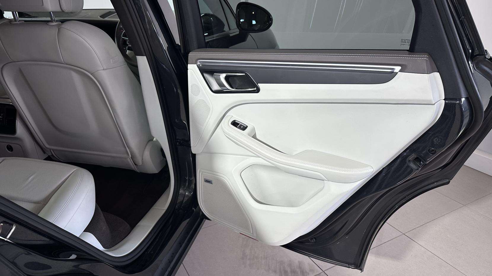 2020 PORSCHE MACAN 2020 PORSCHE MACAN