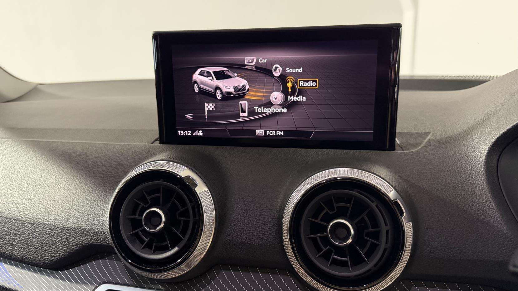 2021 AUDI Q2 2021 AUDI Q2