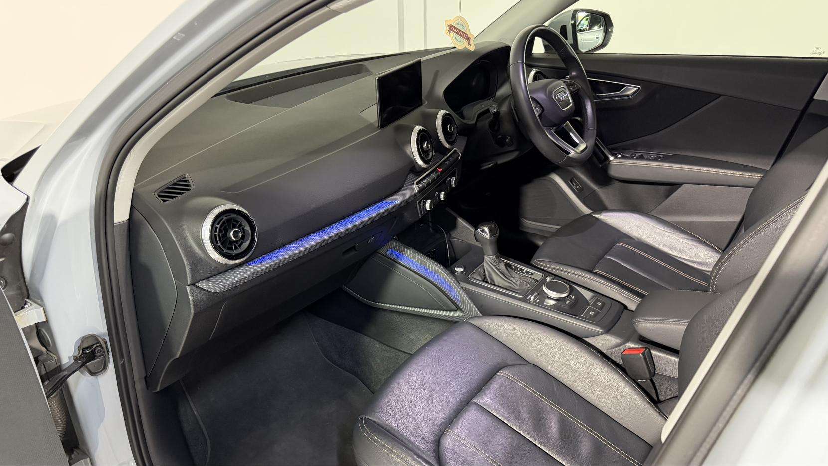 2021 AUDI Q2 2021 AUDI Q2
