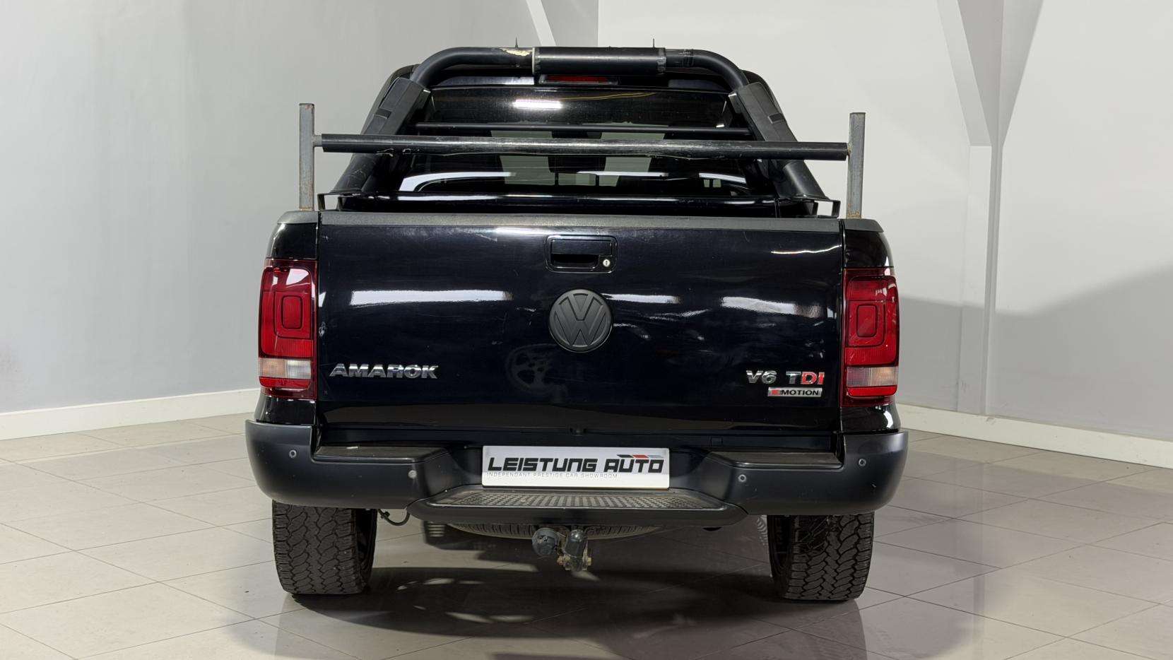 A 2017 VOLKSWAGEN AMAROK 3.0 TDI V6 BlueMotion Tech Highline Pickup Double Cab 4dr Diesel Auto 4Motion Euro 6 (s/s) (224 ps) A 2017 VOLKSWAGEN AMAROK 3.0 TDI V6 BlueMotion Tech Highline Pickup Double Cab 4dr Diesel Auto 4Motion Euro 6 (s/s) (224 ps)