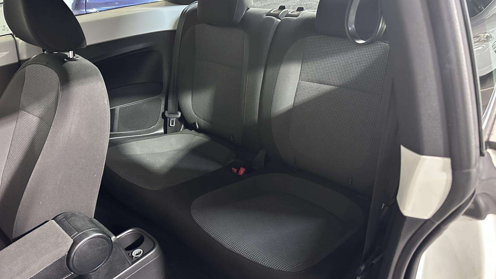 2015 VOLKSWAGEN BEETLE 2015 VOLKSWAGEN BEETLE