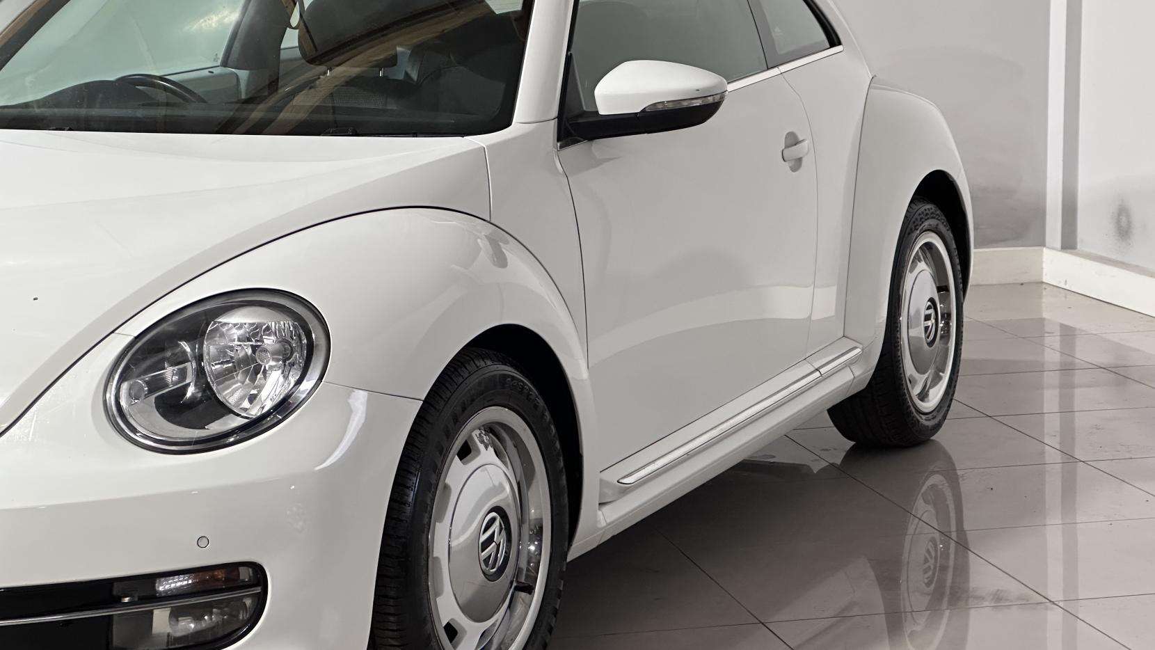 2015 VOLKSWAGEN BEETLE 2015 VOLKSWAGEN BEETLE