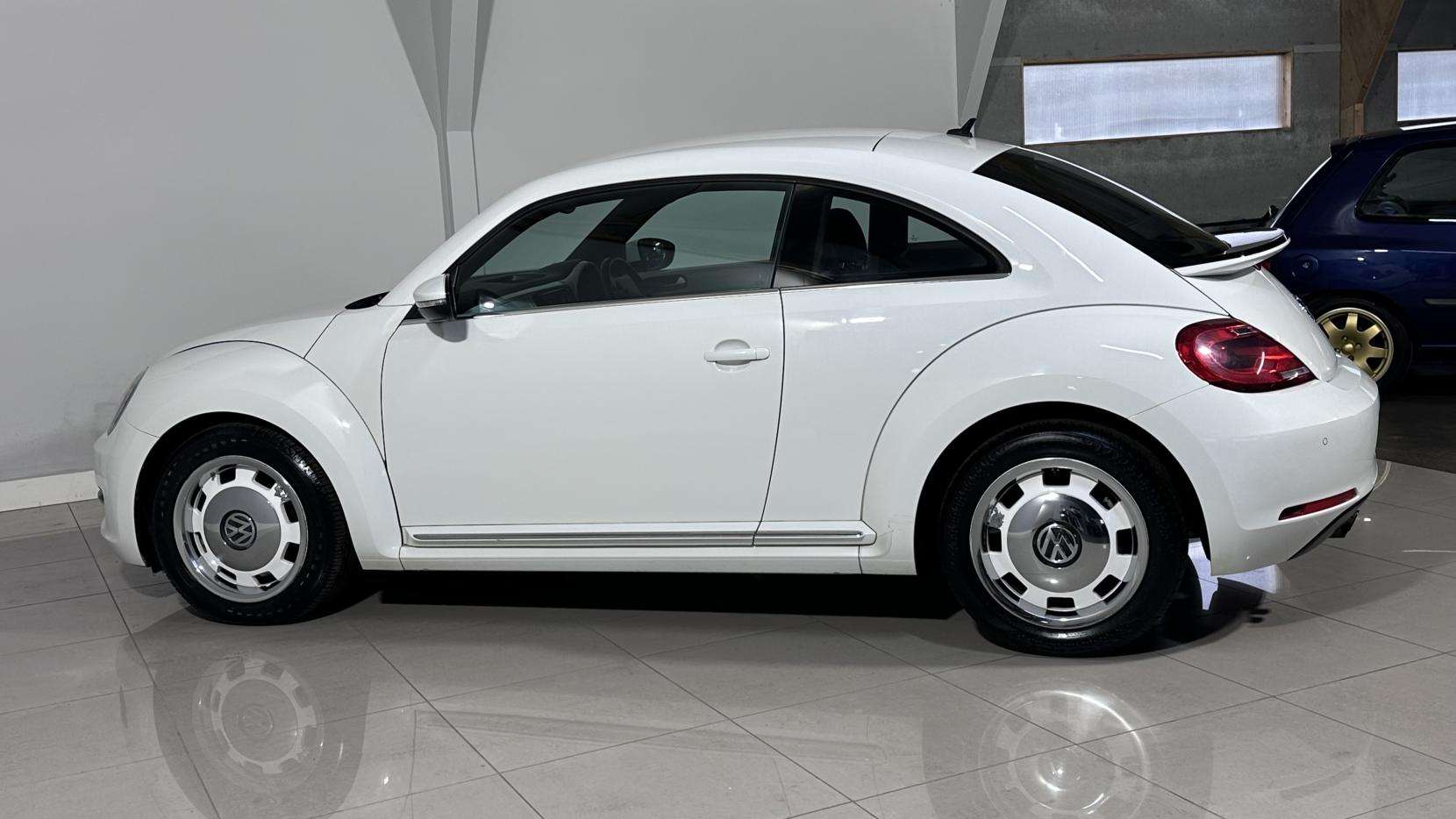 2015 VOLKSWAGEN BEETLE 2015 VOLKSWAGEN BEETLE