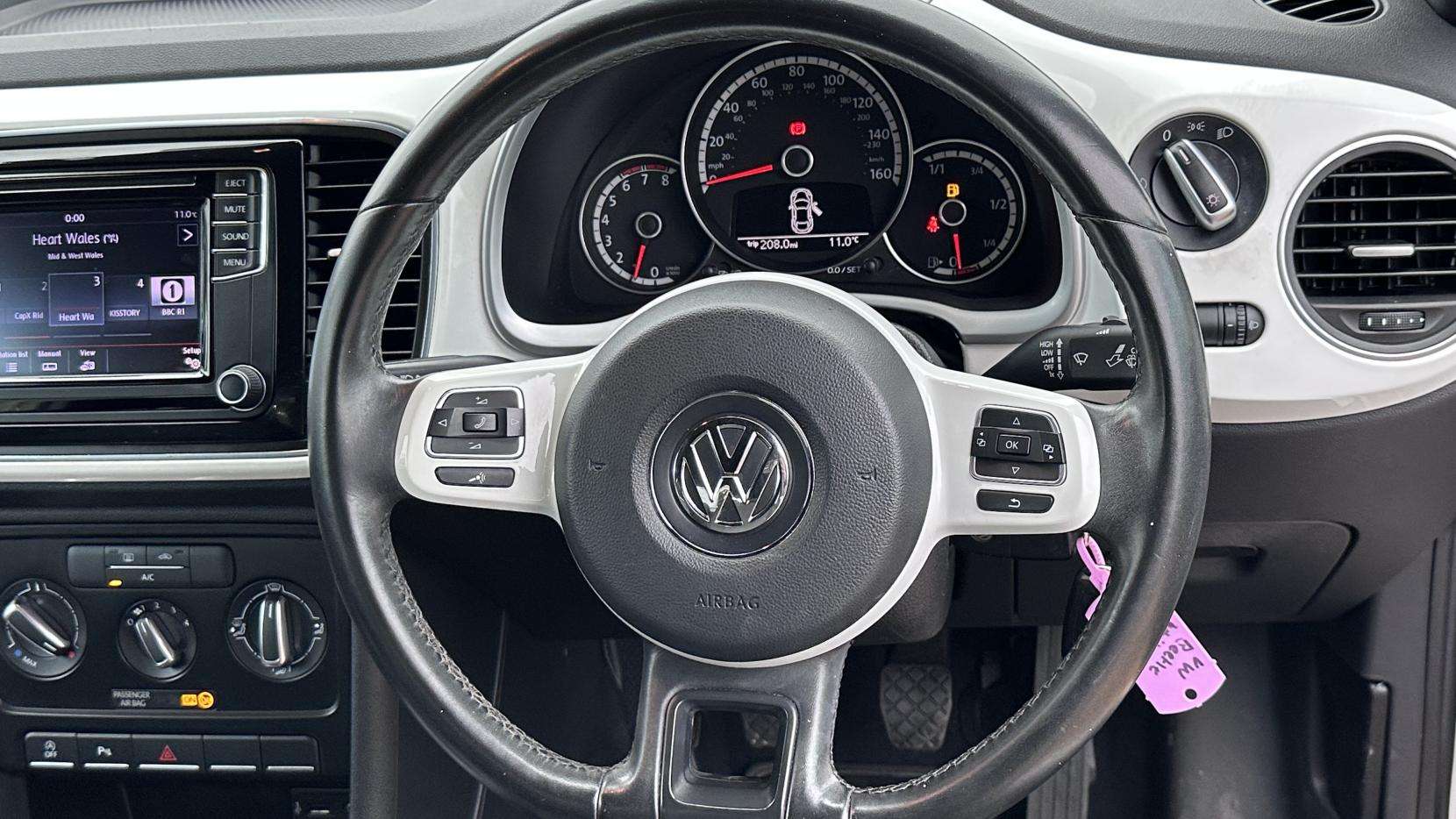 2015 VOLKSWAGEN BEETLE 2015 VOLKSWAGEN BEETLE
