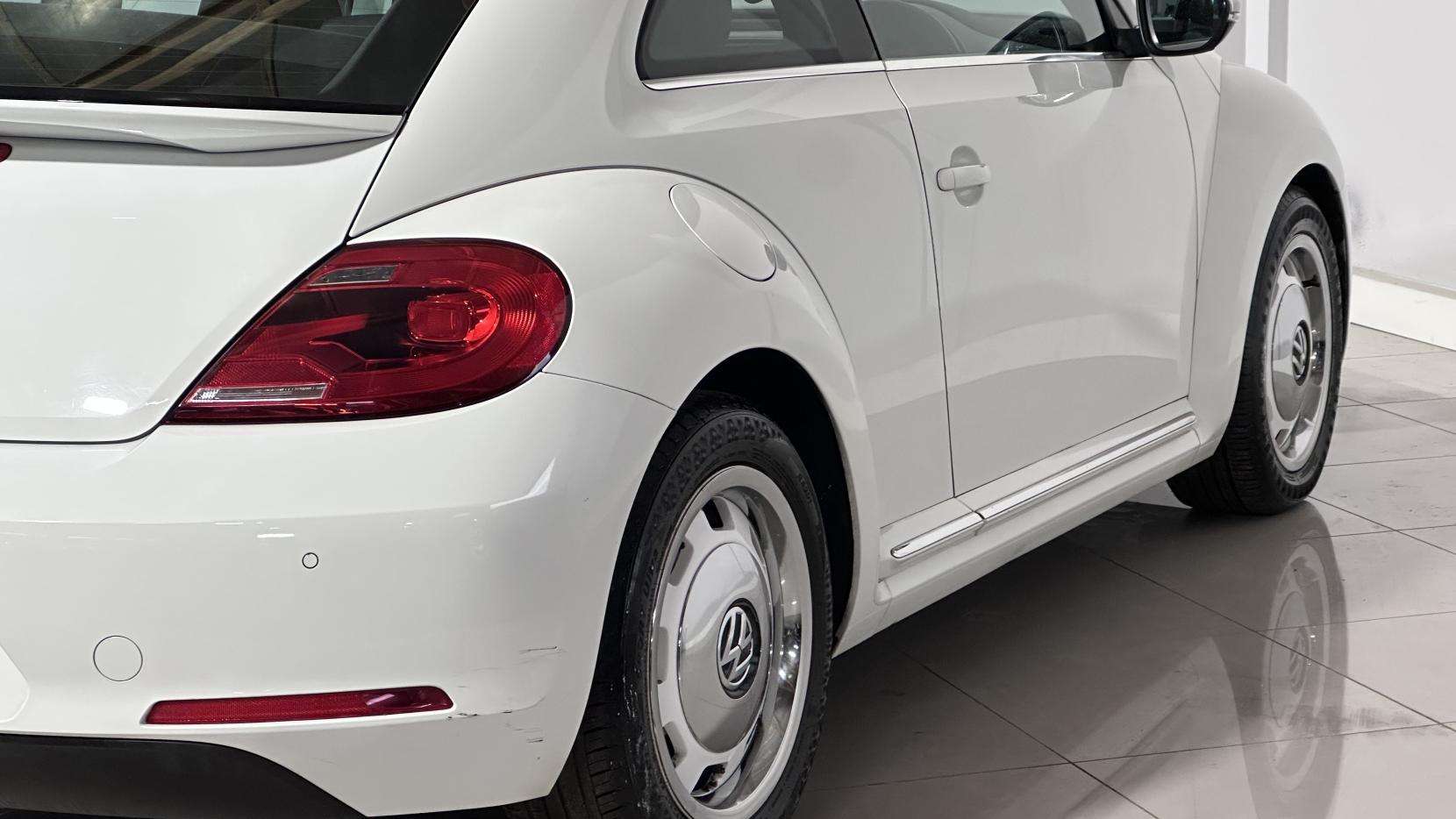 2015 VOLKSWAGEN BEETLE 2015 VOLKSWAGEN BEETLE