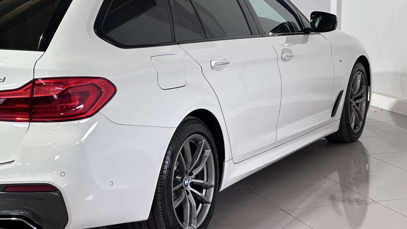 2018 BMW 5 SERIES 2018 BMW 5 SERIES