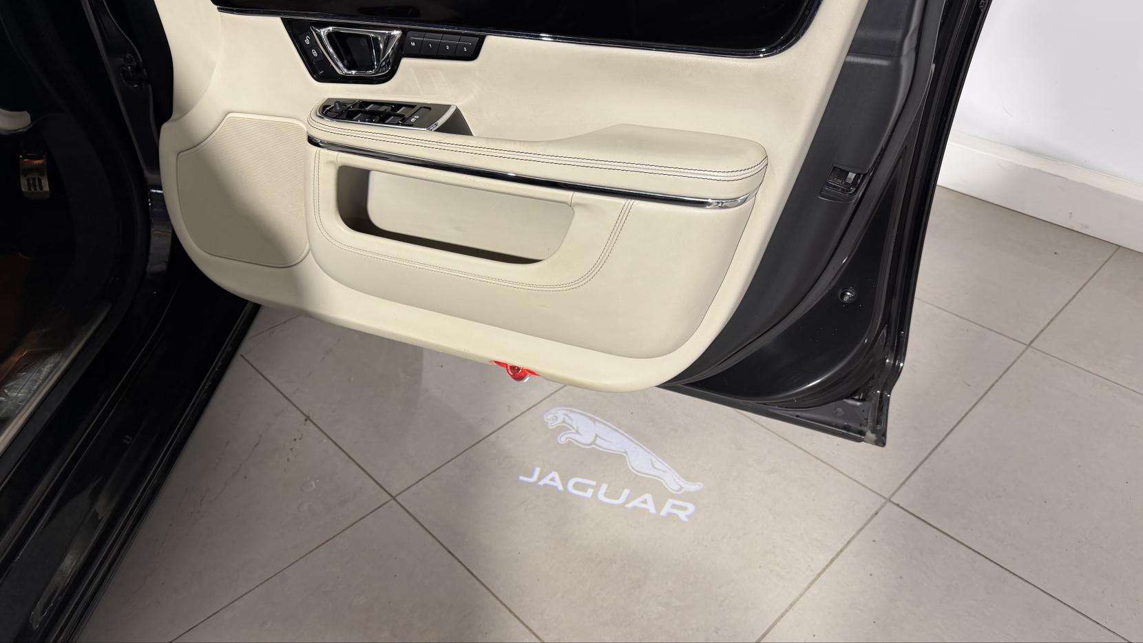 2015 JAGUAR XJ 2015 JAGUAR XJ