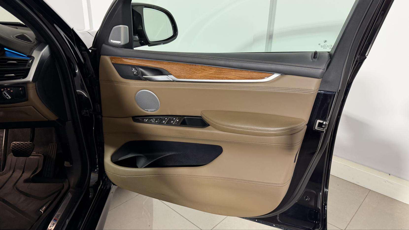 2018 BMW X5 M 2018 BMW X5 M