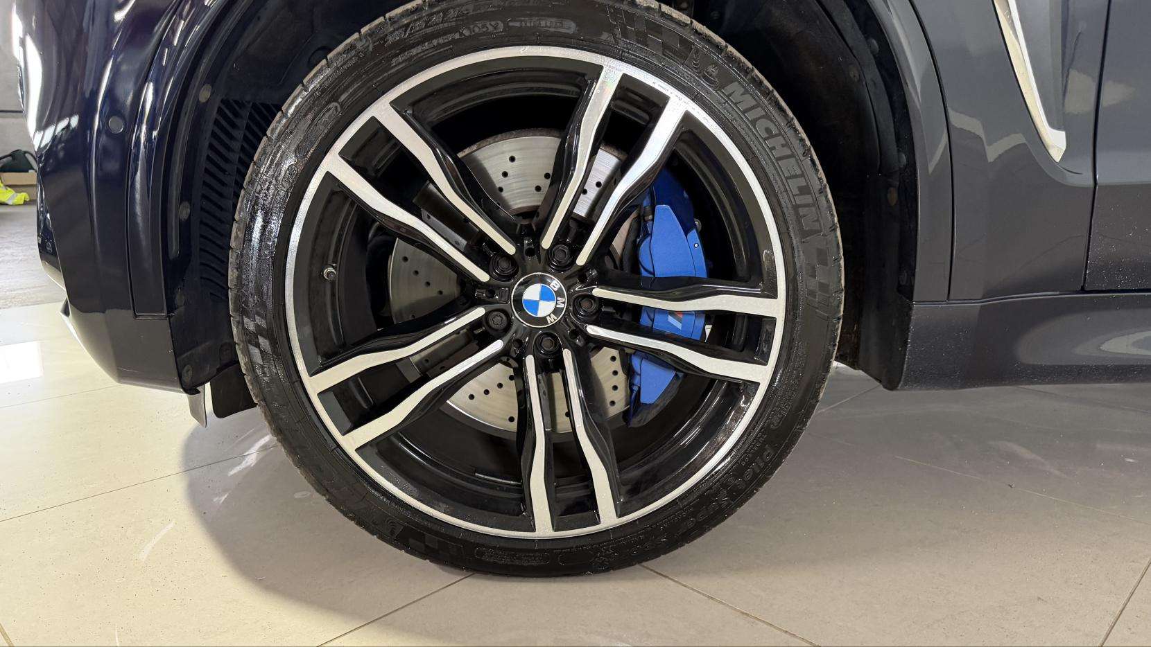 2018 BMW X5 M 2018 BMW X5 M