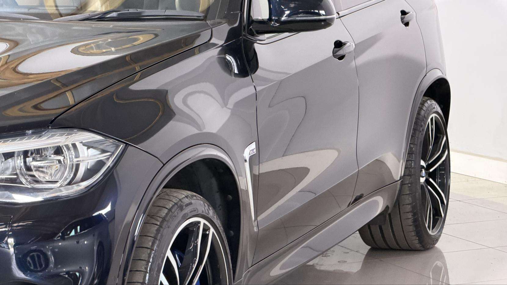 2018 BMW X5 M 2018 BMW X5 M