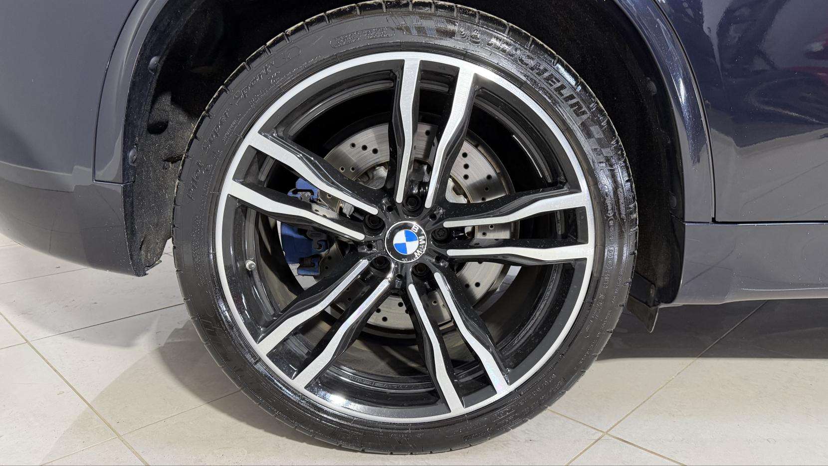 2018 BMW X5 M 2018 BMW X5 M