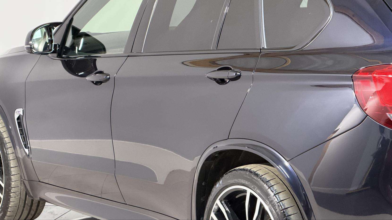 2018 BMW X5 M 2018 BMW X5 M