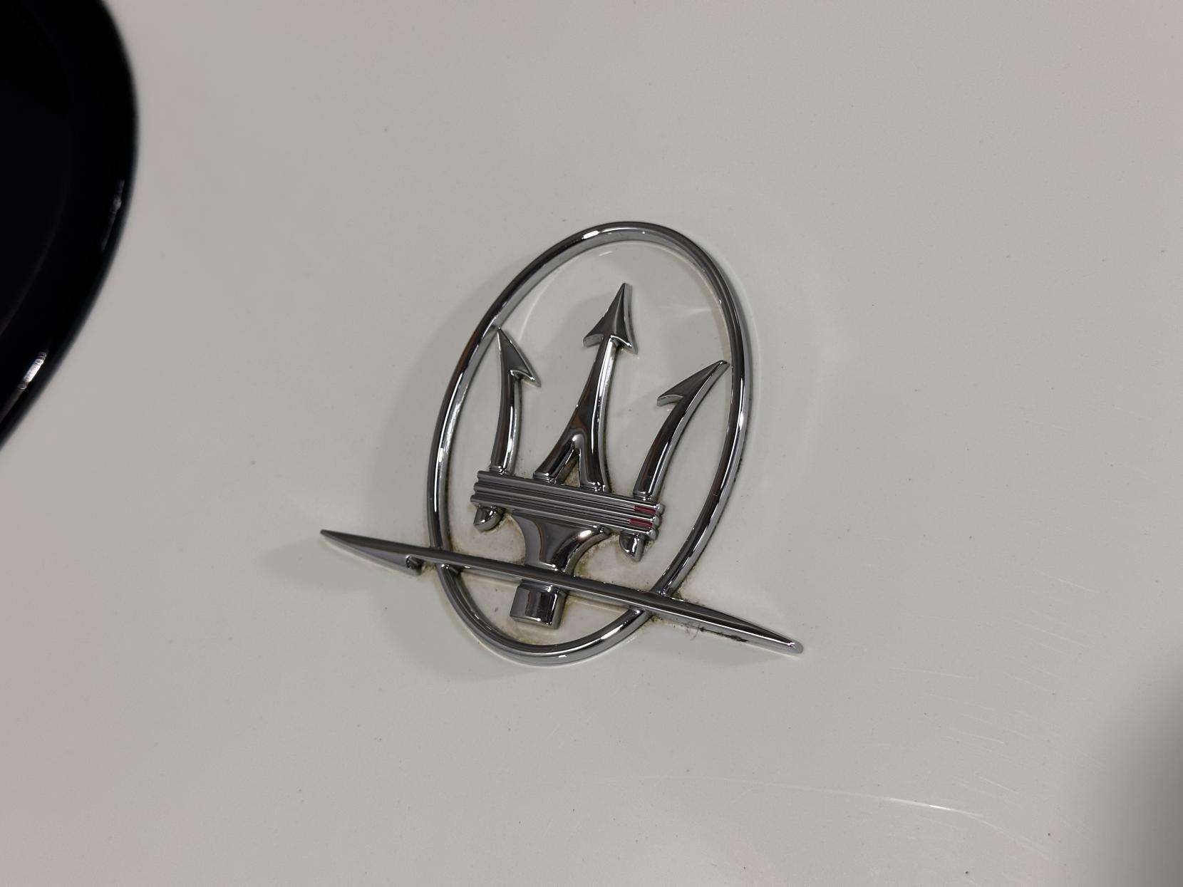 2012 MASERATI GRANTURISMO 2012 MASERATI GRANTURISMO