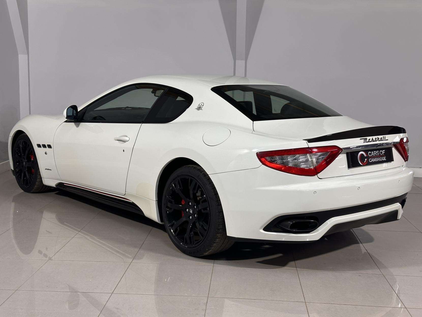 2012 MASERATI GRANTURISMO 2012 MASERATI GRANTURISMO