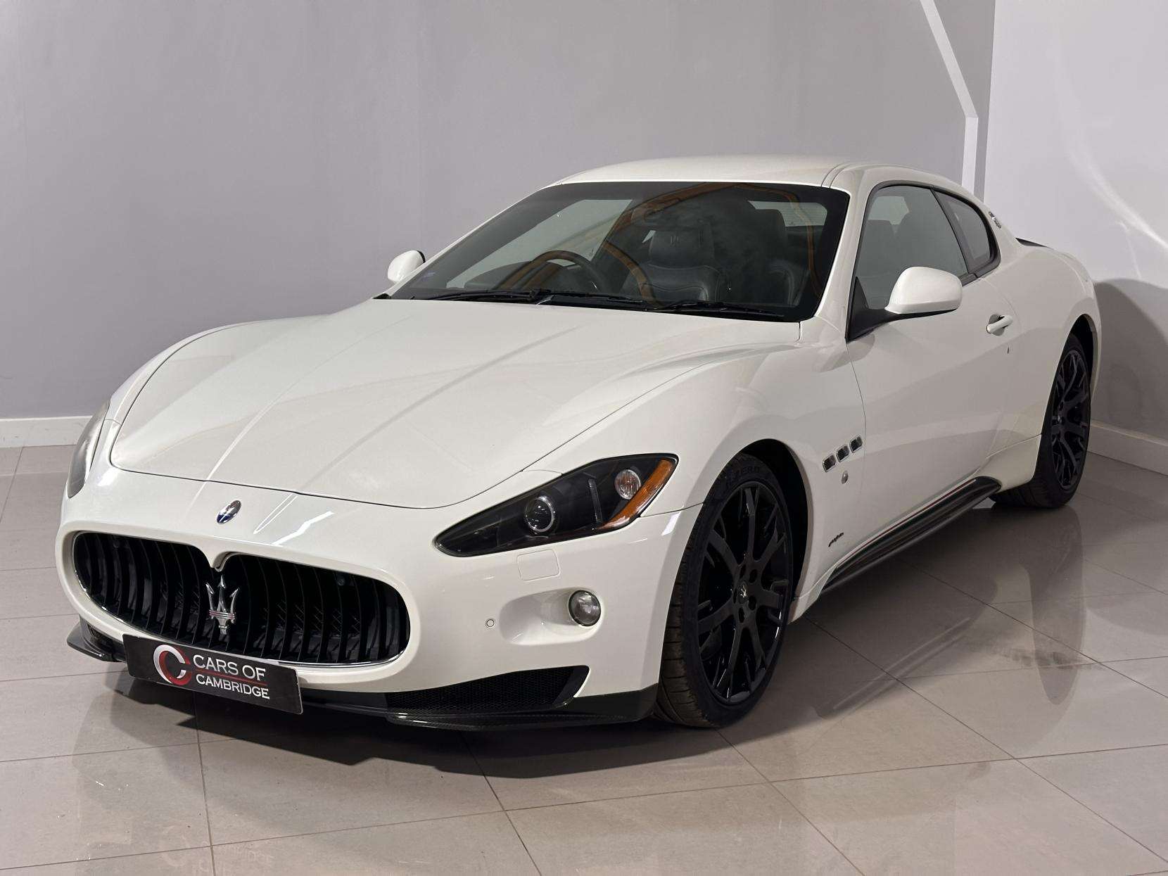 2012 MASERATI GRANTURISMO 2012 MASERATI GRANTURISMO