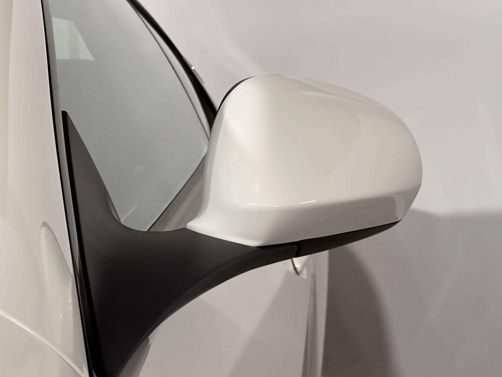 2012 MASERATI GRANTURISMO 2012 MASERATI GRANTURISMO