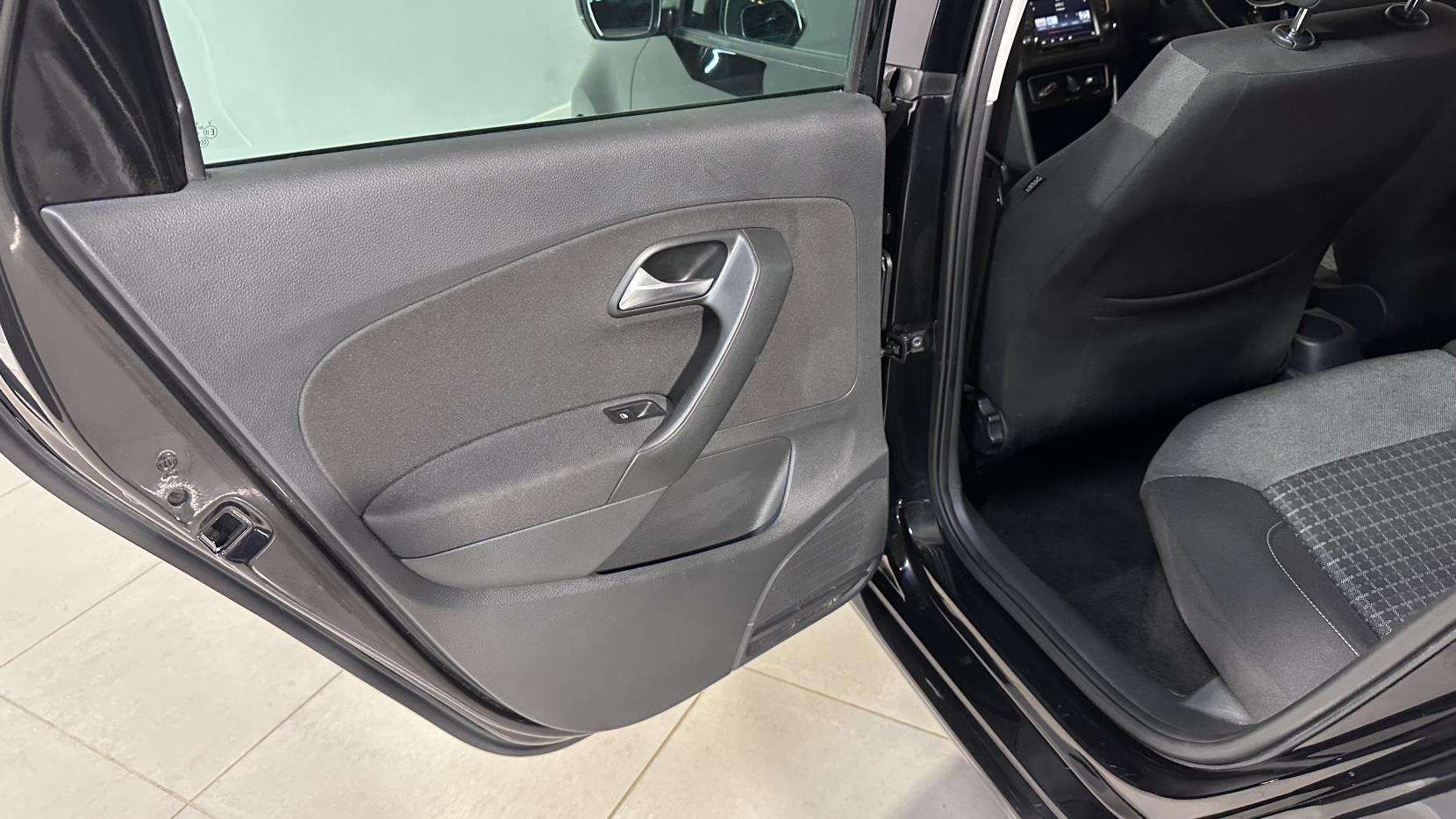 2016 VOLKSWAGEN POLO 2016 VOLKSWAGEN POLO