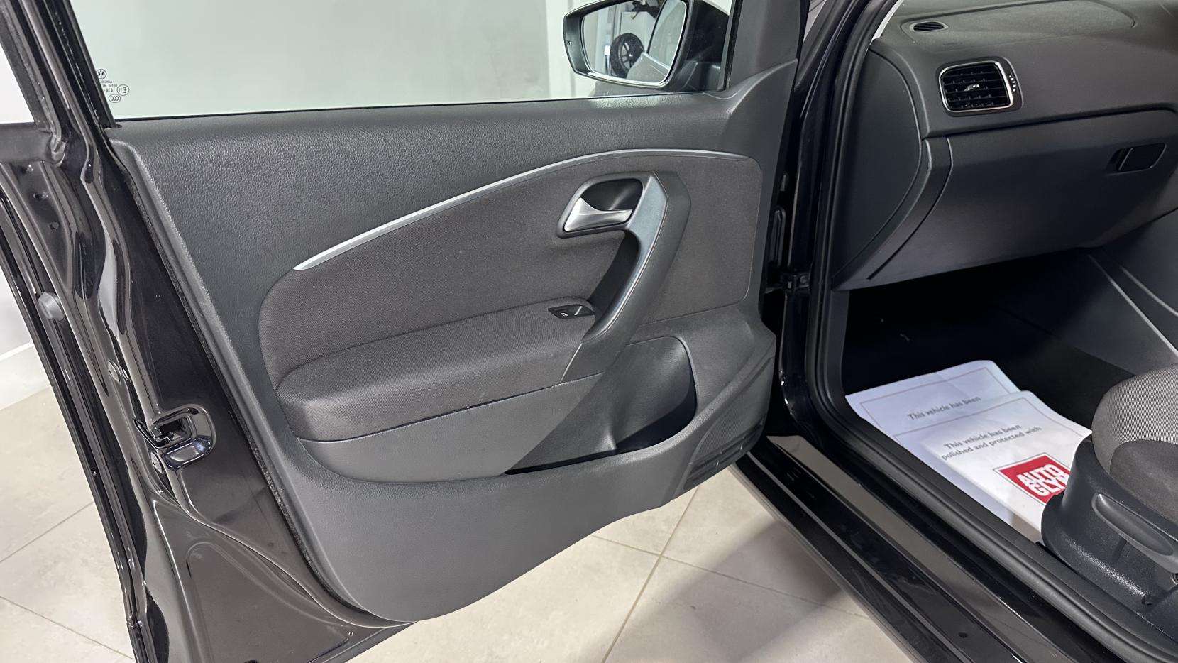 2016 VOLKSWAGEN POLO 2016 VOLKSWAGEN POLO