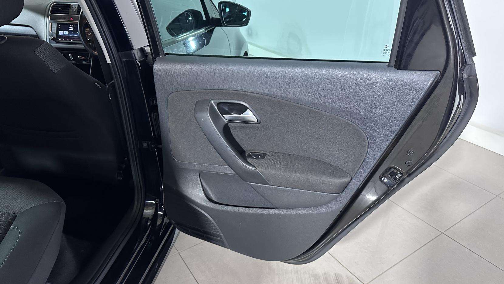 2016 VOLKSWAGEN POLO 2016 VOLKSWAGEN POLO