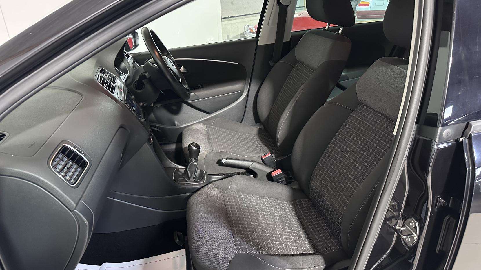 2016 VOLKSWAGEN POLO 2016 VOLKSWAGEN POLO