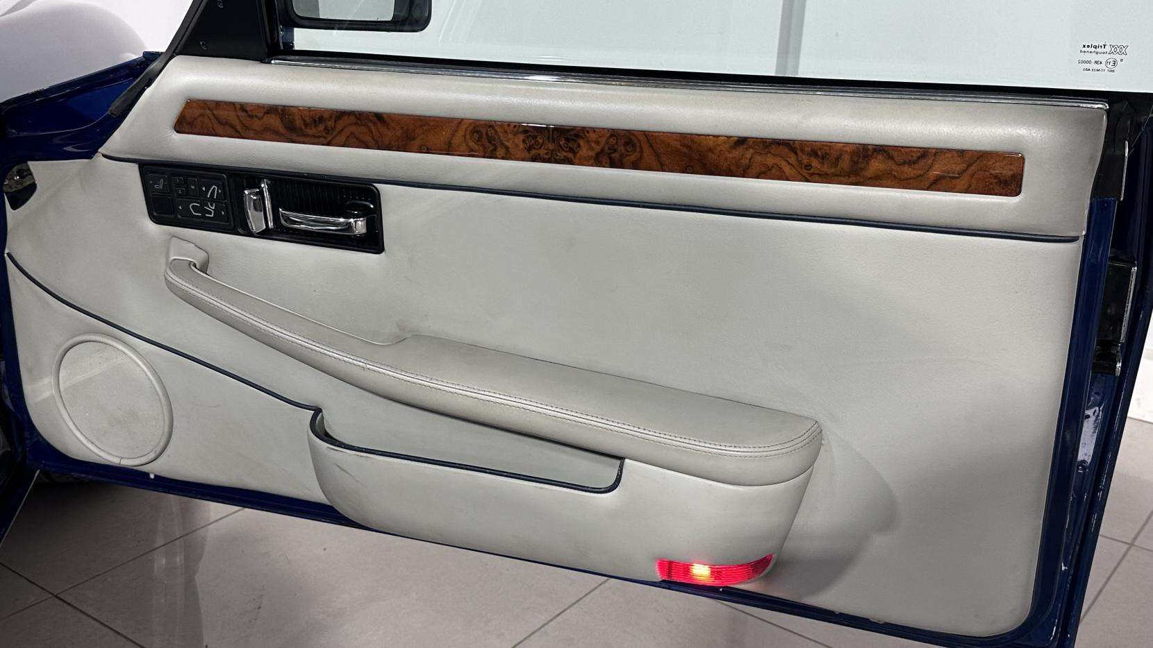 1993 JAGUAR XJS 1993 JAGUAR XJS