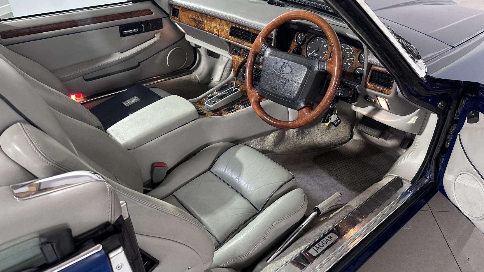 1993 JAGUAR XJS 1993 JAGUAR XJS