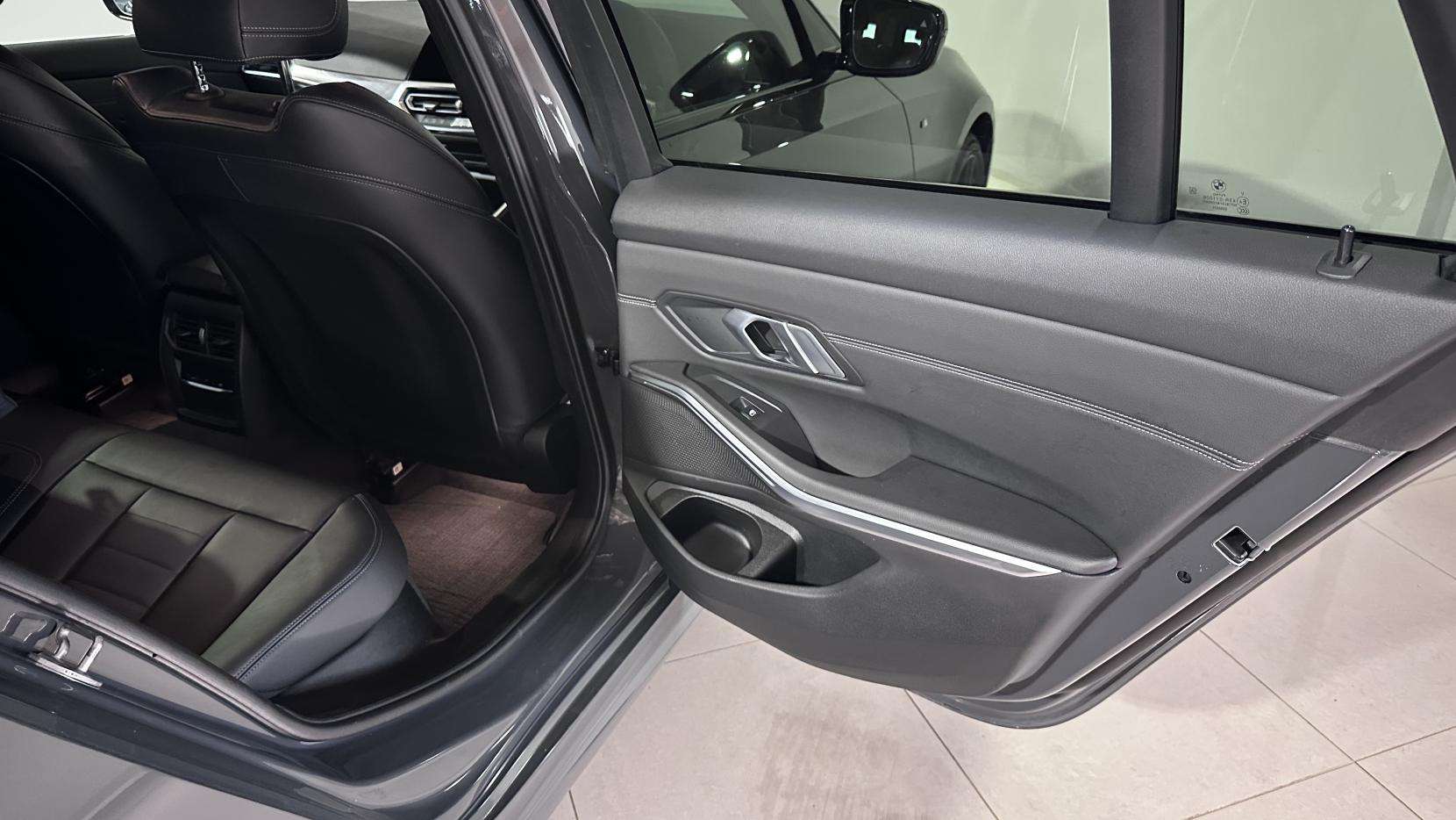 2021 BMW 3 SERIES 2021 BMW 3 SERIES