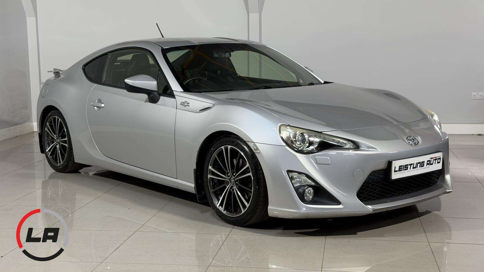 A 2012 TOYOTA GT86 2.0 Boxer D-4S Coupe 2dr Petrol Manual Euro 5 (200 ps) A 2012 TOYOTA GT86 2.0 Boxer D-4S Coupe 2dr Petrol Manual Euro 5 (200 ps)