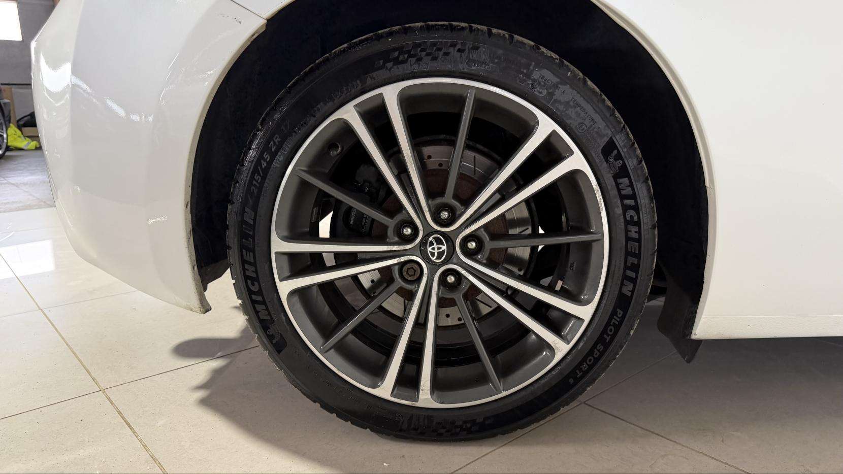 2013 TOYOTA GT86 2013 TOYOTA GT86