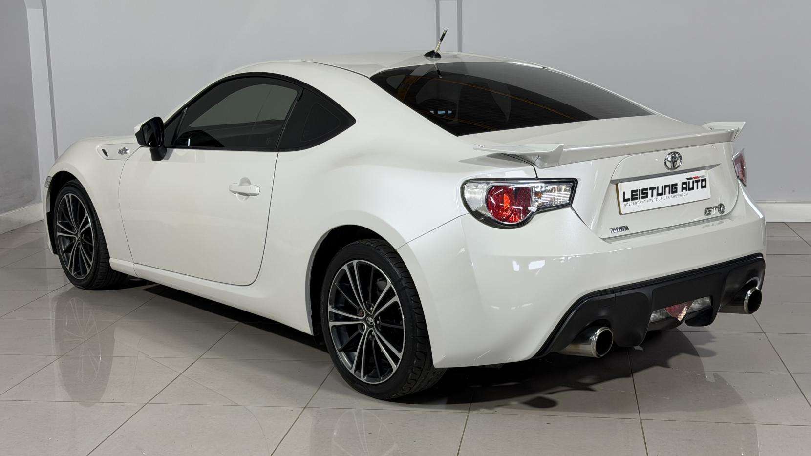 2013 TOYOTA GT86 2013 TOYOTA GT86