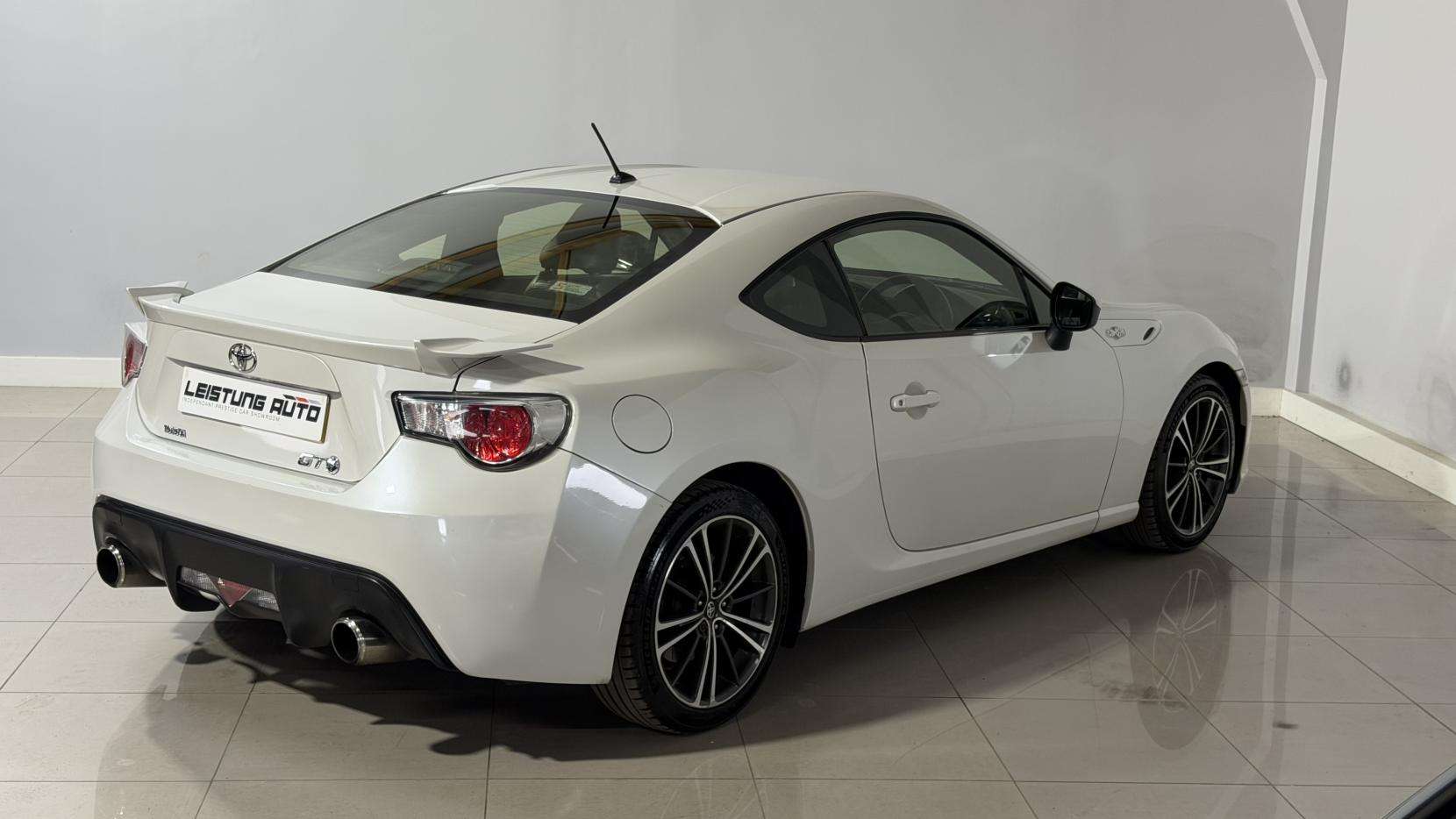 2013 TOYOTA GT86 2013 TOYOTA GT86
