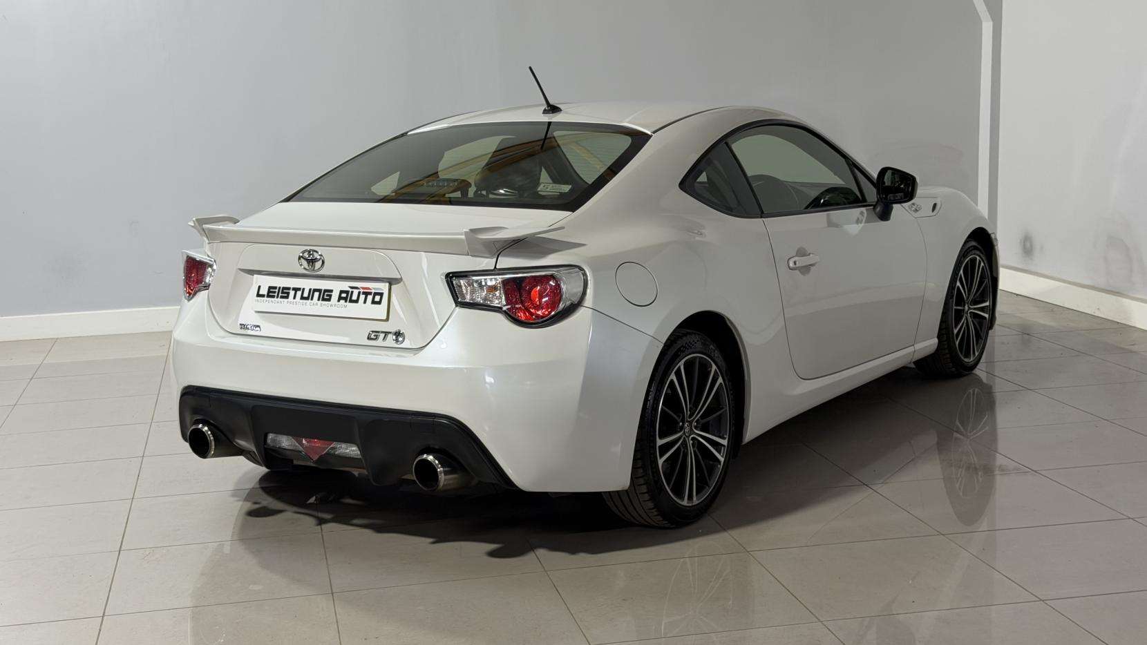 2013 TOYOTA GT86 2013 TOYOTA GT86