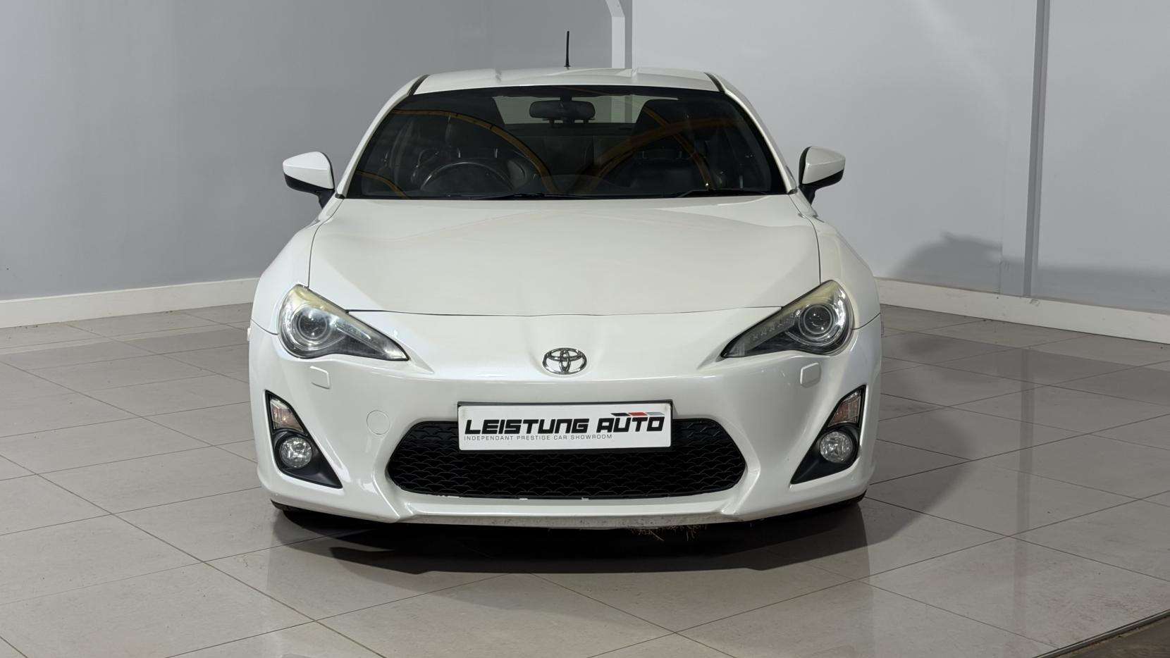 A 2013 TOYOTA GT86 2.0 Boxer D-4S Coupe 2dr Petrol Manual Euro 5 (200 ps) A 2013 TOYOTA GT86 2.0 Boxer D-4S Coupe 2dr Petrol Manual Euro 5 (200 ps)