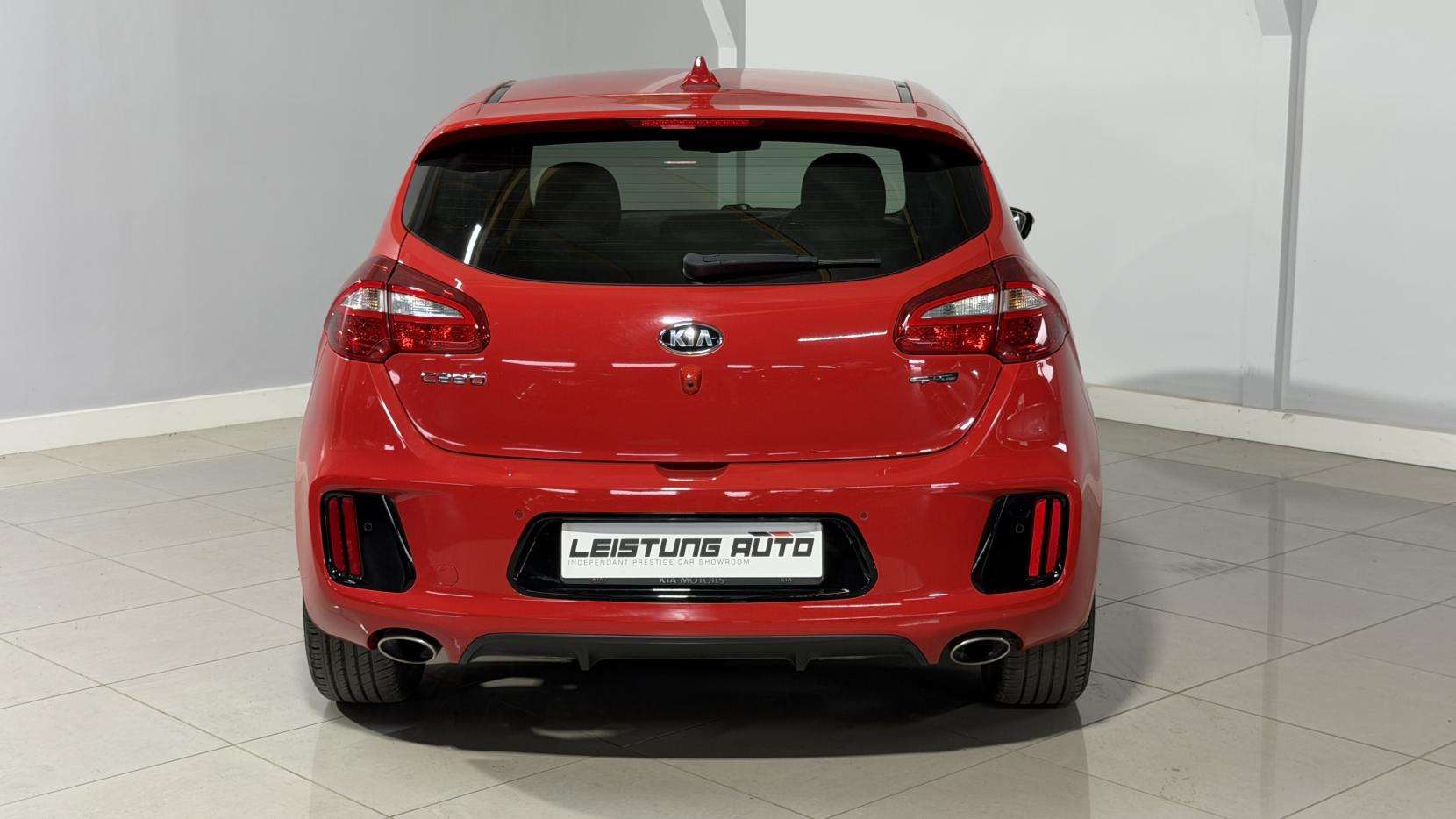 A 2017 KIA CEED 1.6 CRDi GT-Line Hatchback 5dr Diesel Manual Euro 6 (s/s) (134 bhp) A 2017 KIA CEED 1.6 CRDi GT-Line Hatchback 5dr Diesel Manual Euro 6 (s/s) (134 bhp)