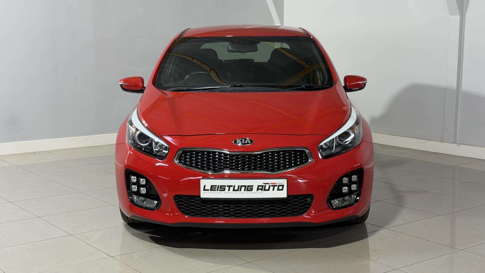 A 2017 KIA CEED 1.6 CRDi GT-Line Hatchback 5dr Diesel Manual Euro 6 (s/s) (134 bhp) A 2017 KIA CEED 1.6 CRDi GT-Line Hatchback 5dr Diesel Manual Euro 6 (s/s) (134 bhp)