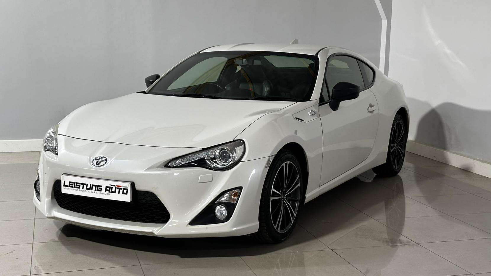 A 2016 TOYOTA GT86 2.0 Boxer D-4S Coupe 2dr Petrol Manual Euro 6 (200 ps) A 2016 TOYOTA GT86 2.0 Boxer D-4S Coupe 2dr Petrol Manual Euro 6 (200 ps)