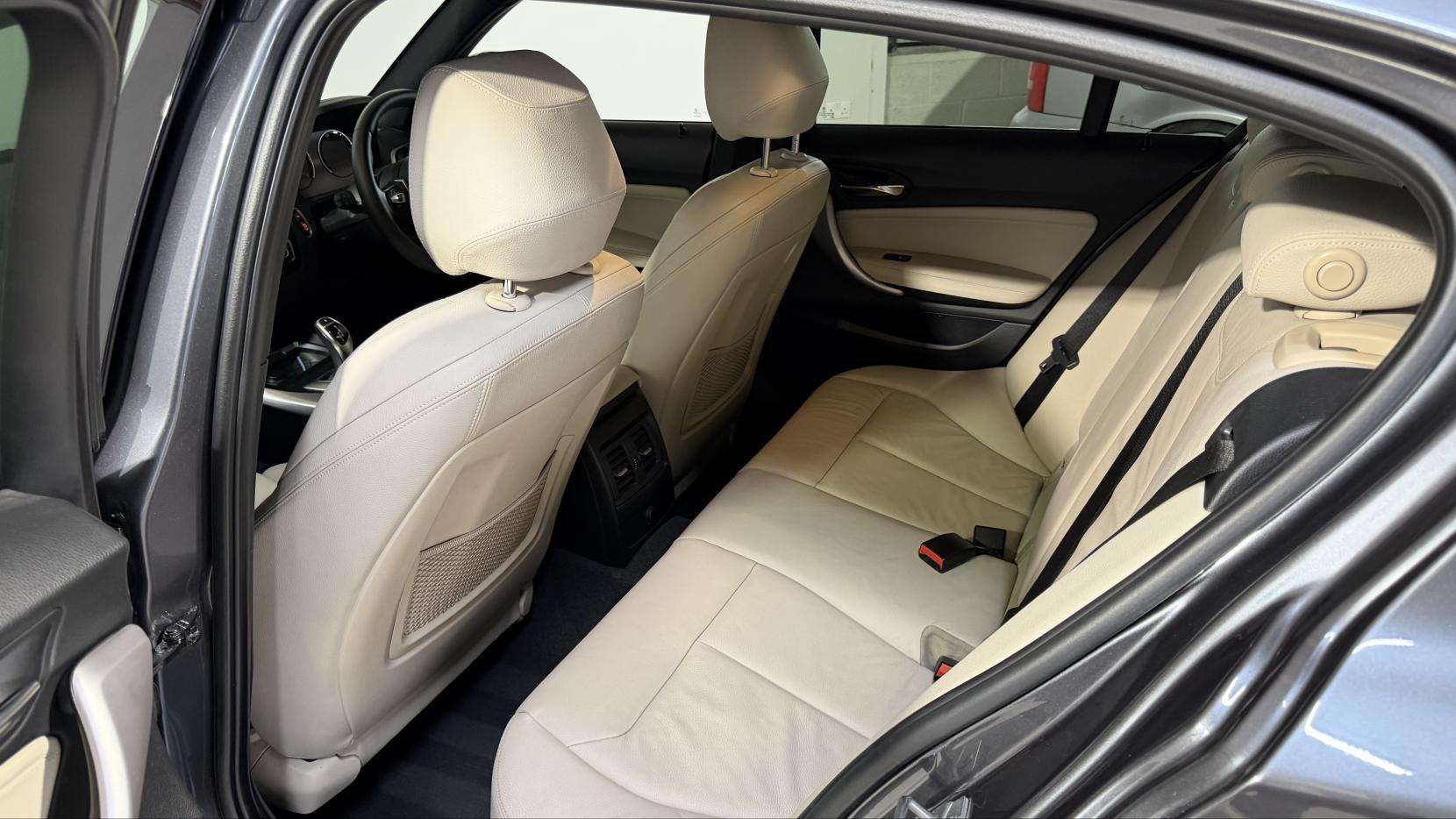 2018 BMW 1 SERIES 2018 BMW 1 SERIES