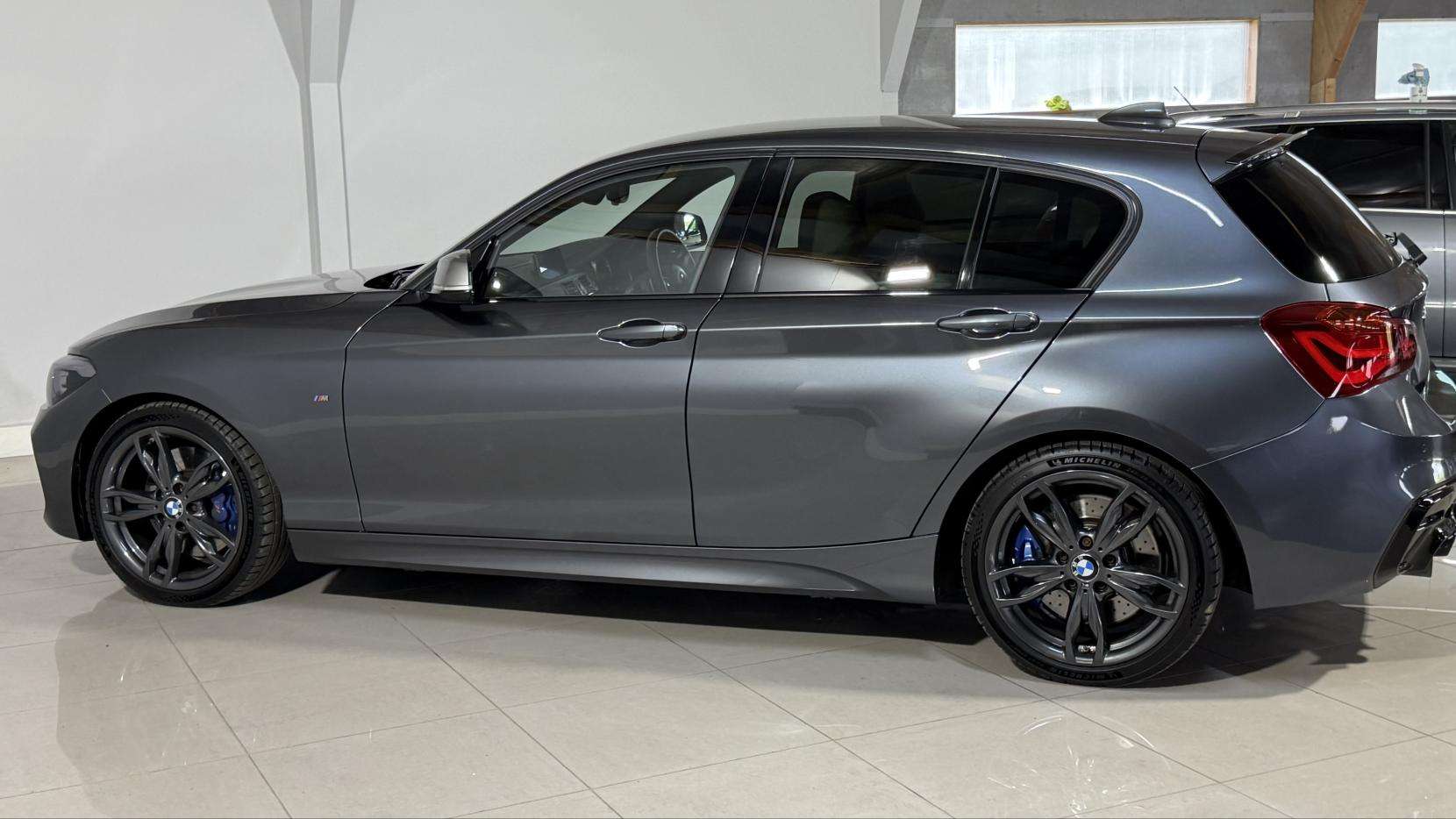 2018 BMW 1 SERIES 2018 BMW 1 SERIES