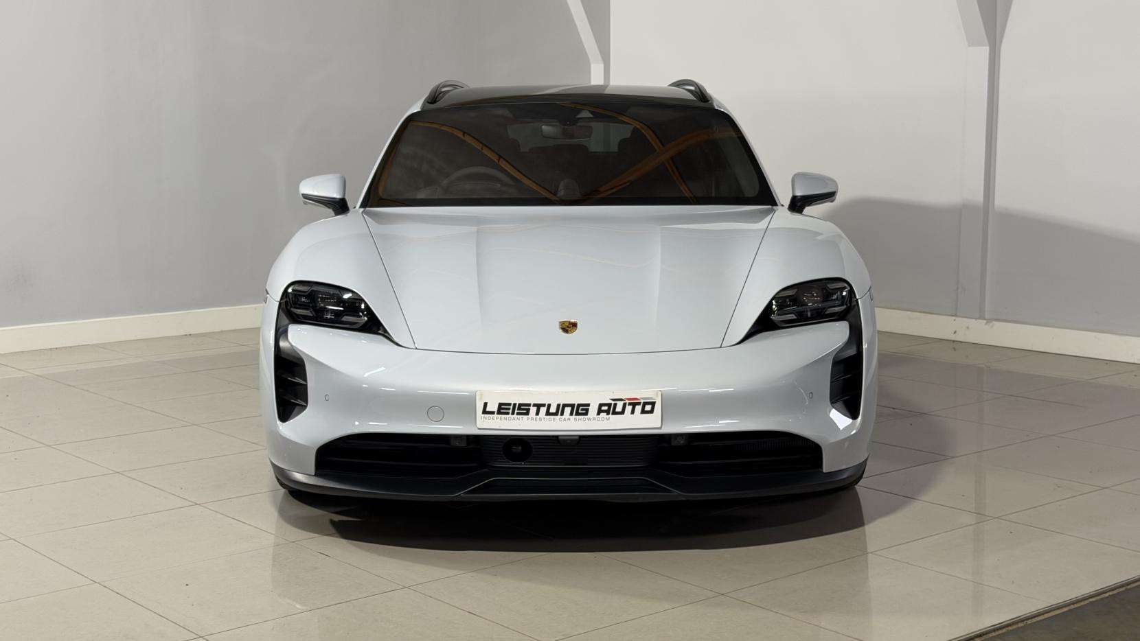A 2022 PORSCHE TAYCAN Performance Plus 93.4kWh GTS Sport Turismo 5dr Electric Auto 4WD (11kW Charger) (598 ps) A 2022 PORSCHE TAYCAN Performance Plus 93.4kWh GTS Sport Turismo 5dr Electric Auto 4WD (11kW Charger) (598 ps)