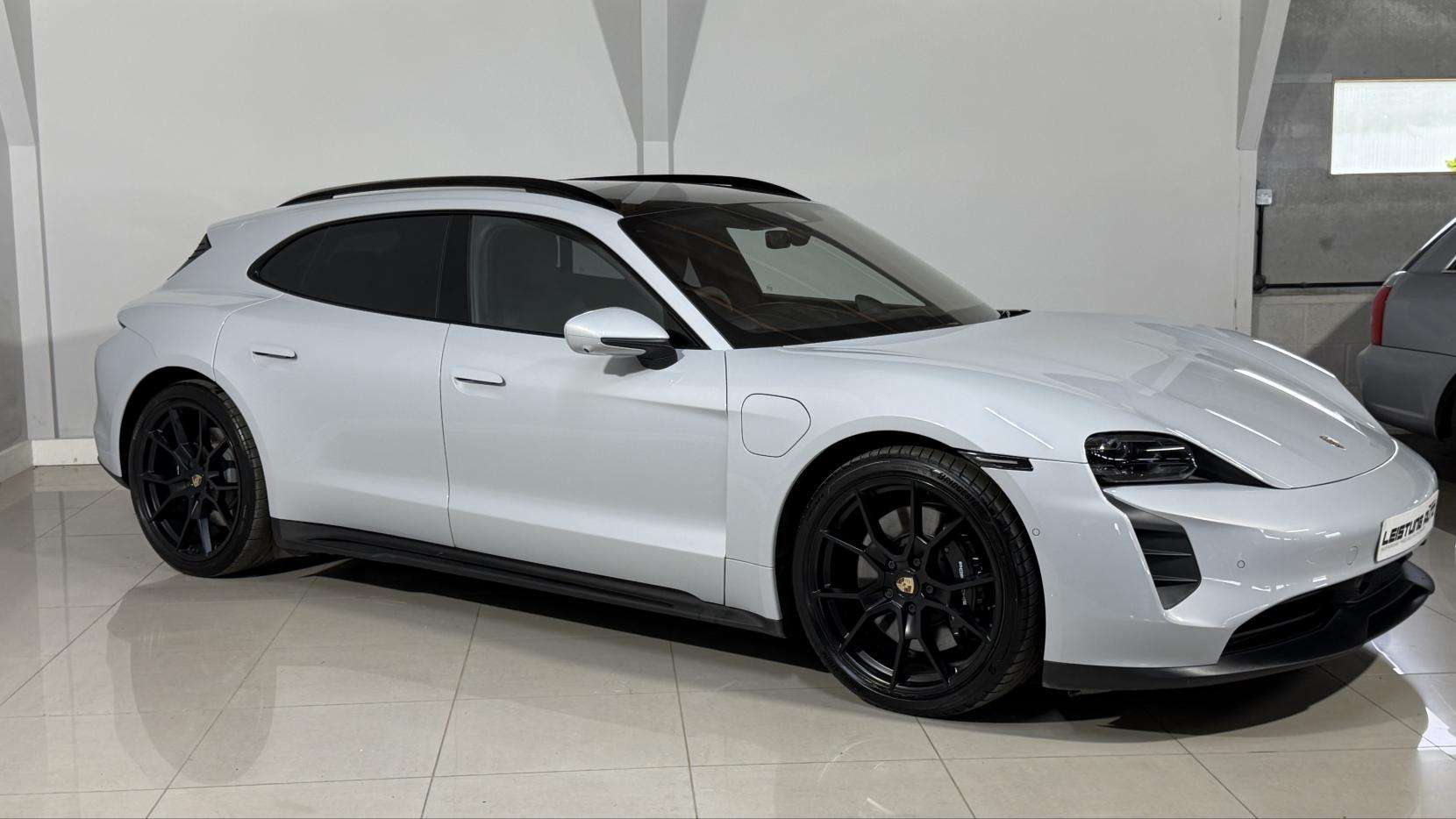 2022 PORSCHE TAYCAN 2022 PORSCHE TAYCAN