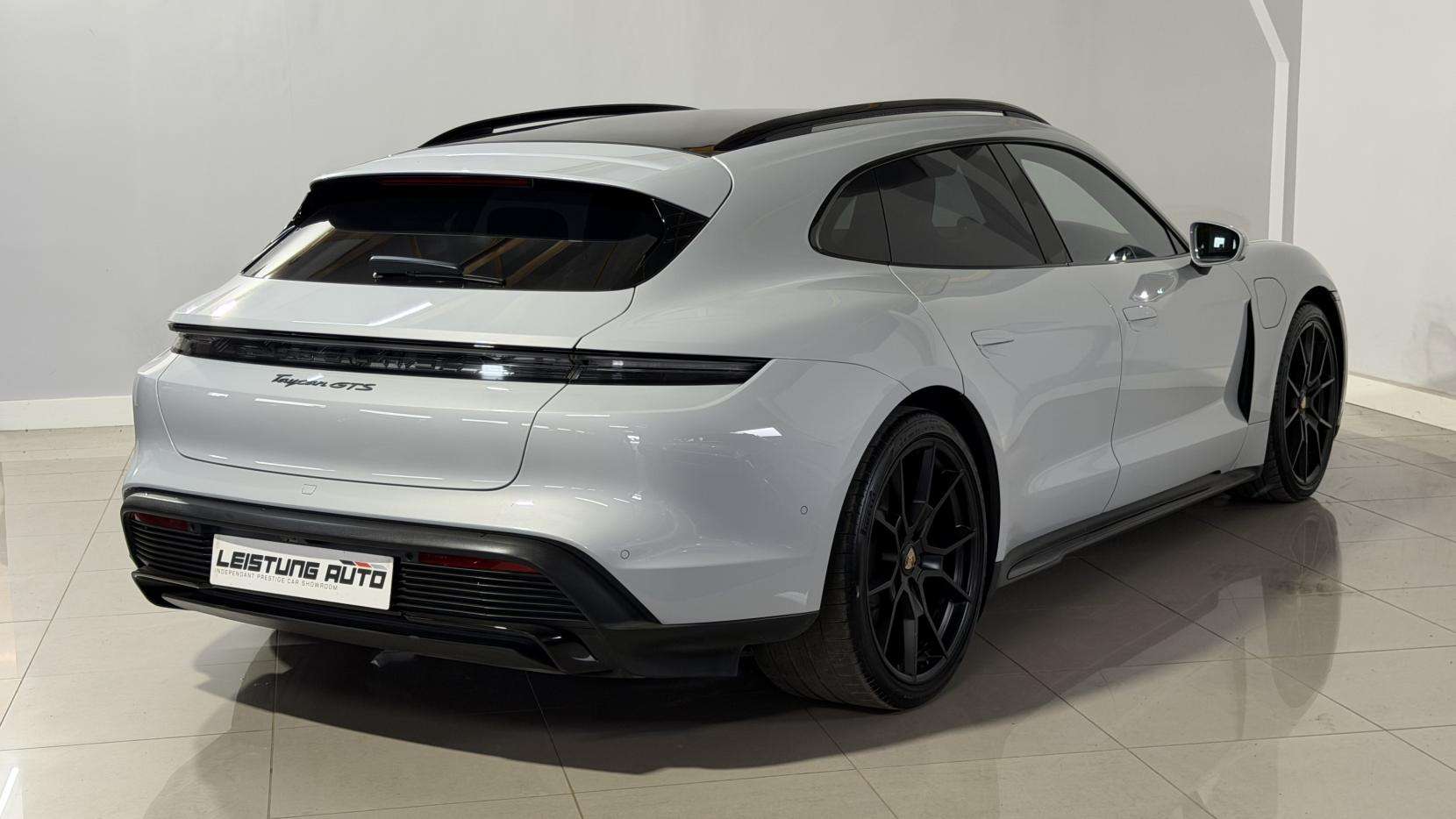 2022 PORSCHE TAYCAN 2022 PORSCHE TAYCAN