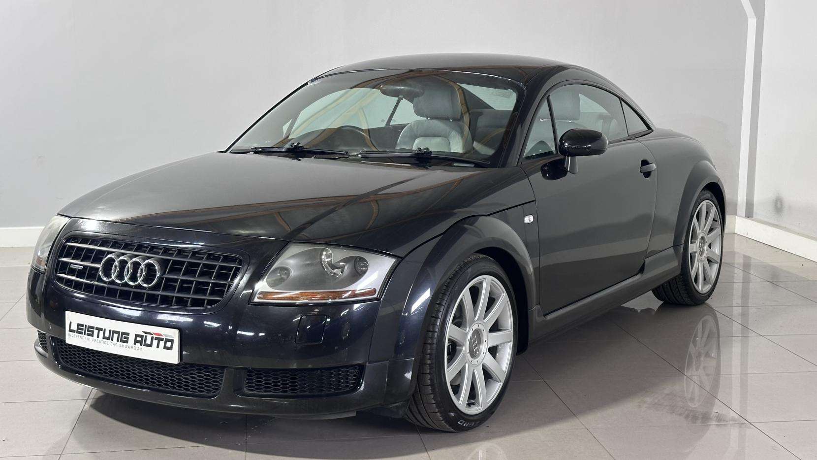 2004 AUDI TT 2004 AUDI TT