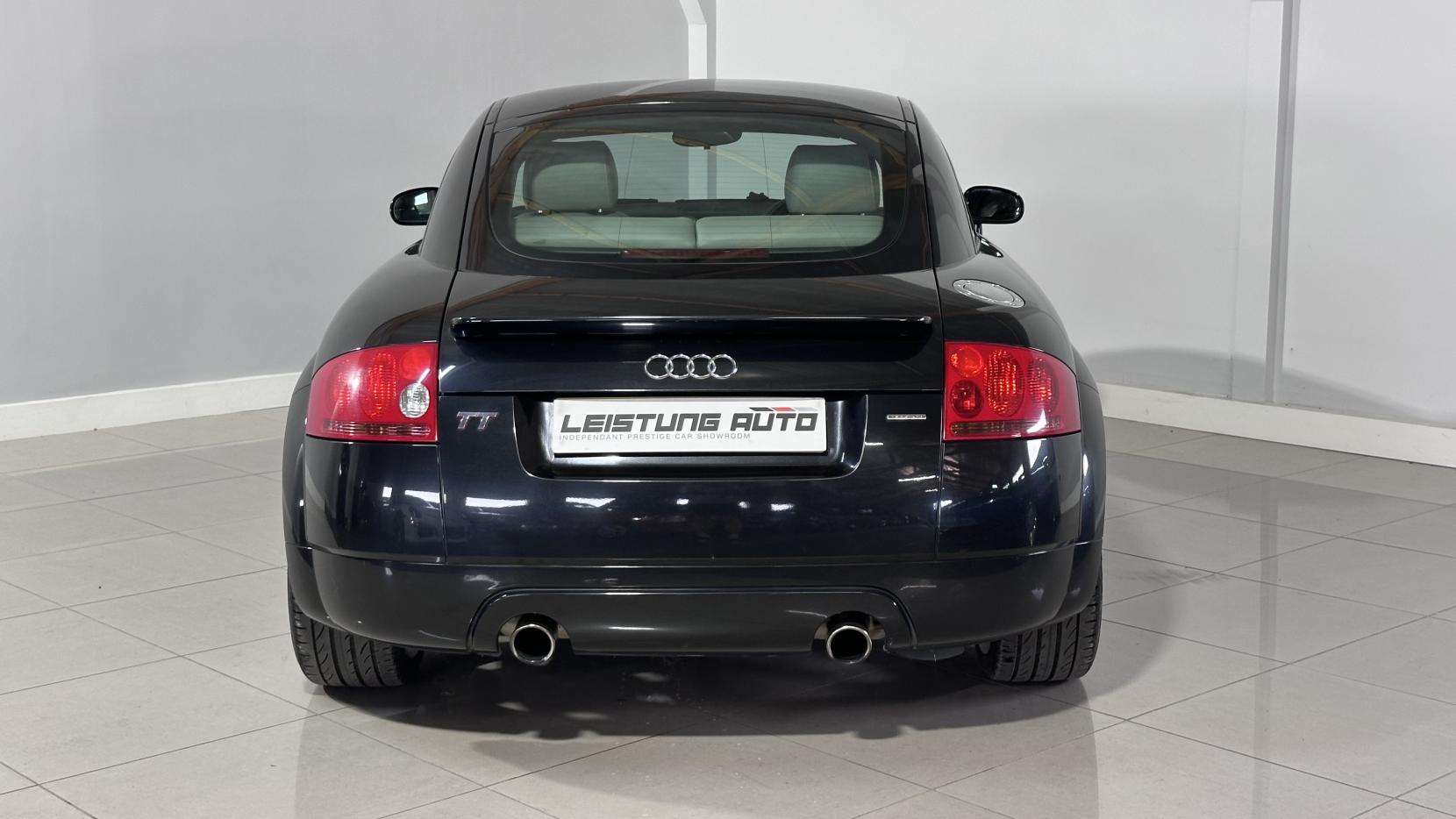 A 2004 AUDI TT 1.8T Coupe 2dr Petrol Manual quattro (226 g/km, 225 bhp) A 2004 AUDI TT 1.8T Coupe 2dr Petrol Manual quattro (226 g/km, 225 bhp)