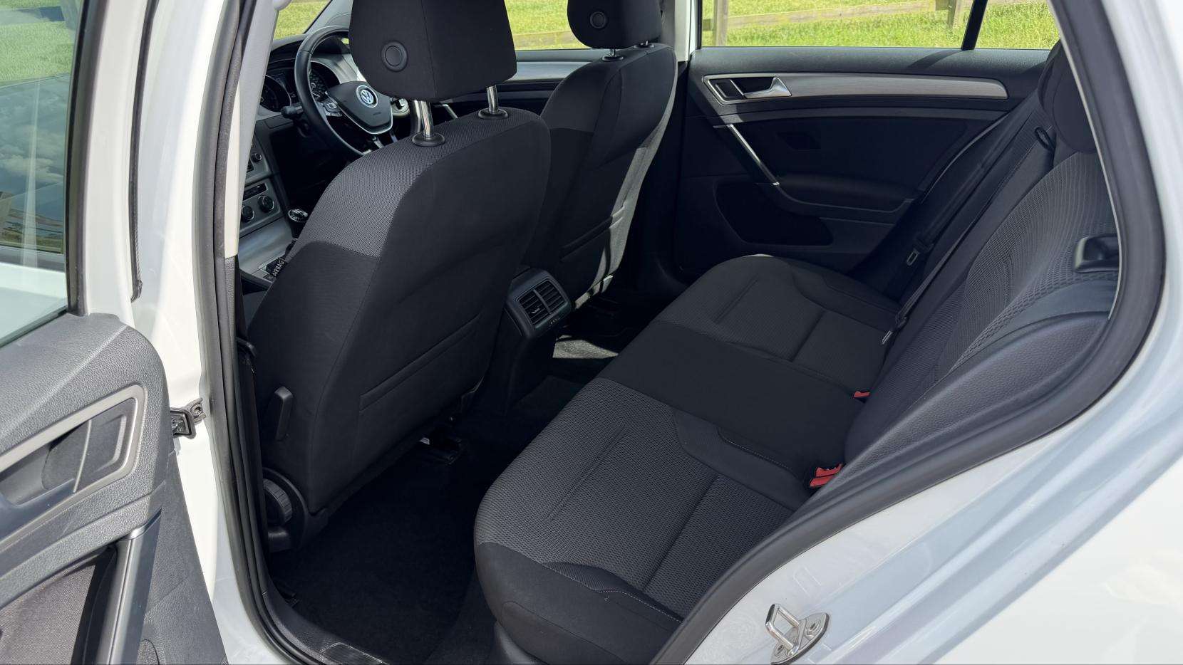 2016 VOLKSWAGEN GOLF 2016 VOLKSWAGEN GOLF