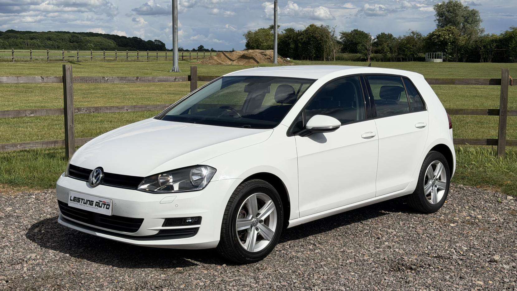 A 2016 VOLKSWAGEN GOLF 1.4 TSI BlueMotion Tech Match Edition Hatchback 5dr Petrol Manual Euro 6 (s/s) (125 ps) A 2016 VOLKSWAGEN GOLF 1.4 TSI BlueMotion Tech Match Edition Hatchback 5dr Petrol Manual Euro 6 (s/s) (125 ps)
