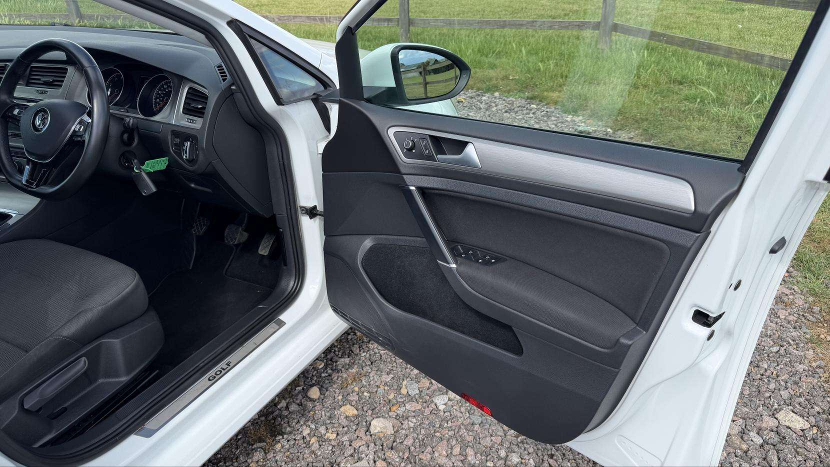 2016 VOLKSWAGEN GOLF 2016 VOLKSWAGEN GOLF