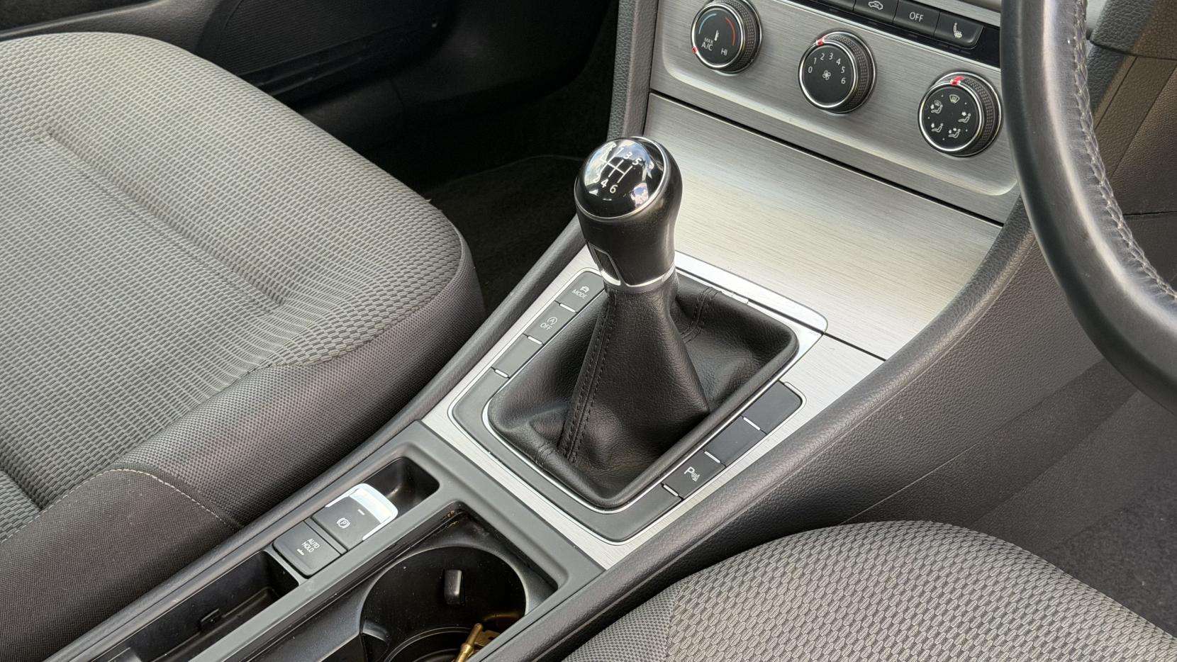 2016 VOLKSWAGEN GOLF 2016 VOLKSWAGEN GOLF