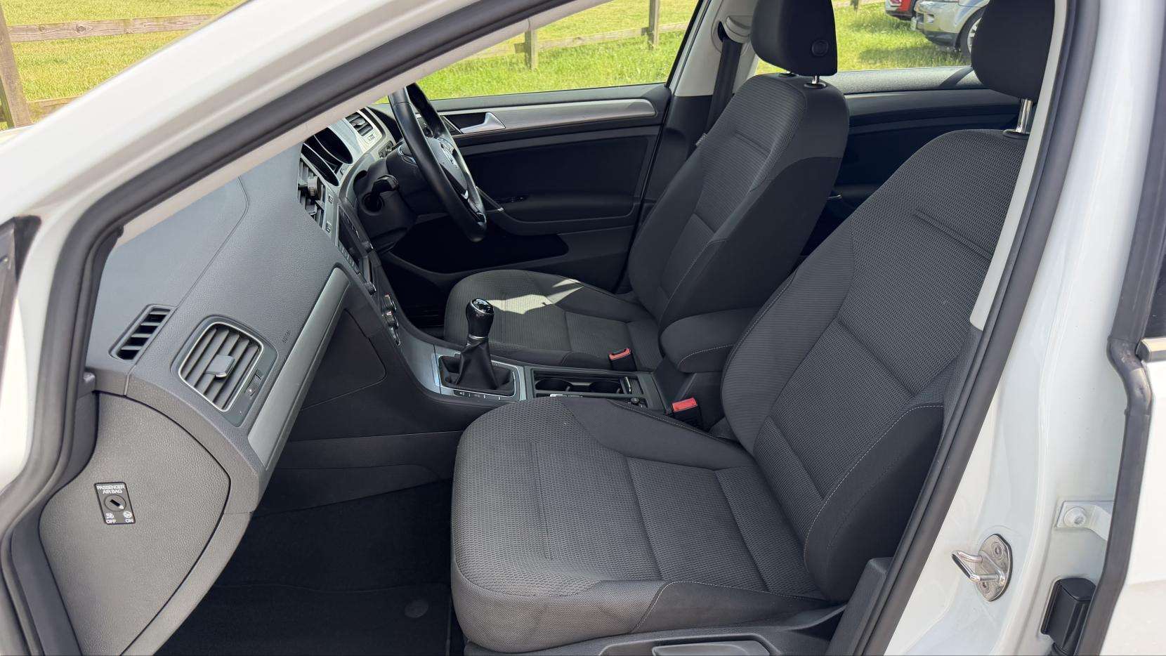 2016 VOLKSWAGEN GOLF 2016 VOLKSWAGEN GOLF